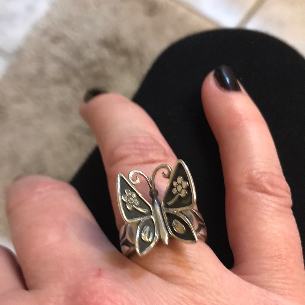 James Avery Mariposa Ring, Size 7.5